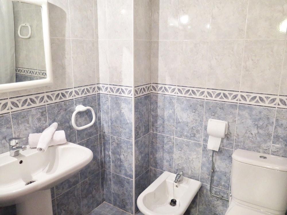 Costa Daurada Apartaments - Larimar Salou Dış mekan fotoğraf